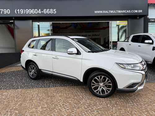 Mitsubishi Outlander 2.2 MIVEC DI-D DIESEL HPE-S AWD AUTOMÁTICO