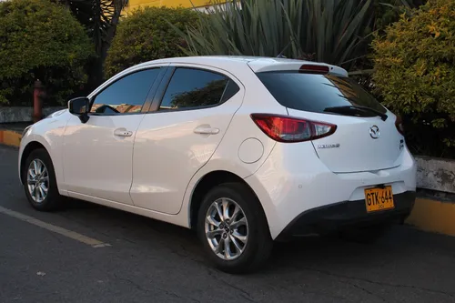 Mazda 2 1.5 Touring Mt