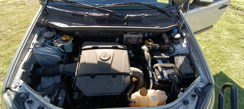 RAM 700 1.6 Club Cab Adventure Mt