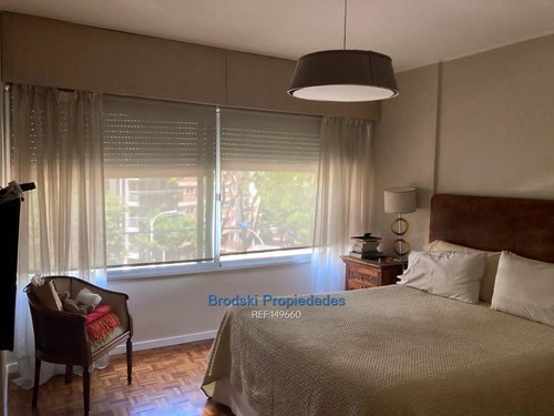Venta Apartamento En Punta Carretas - 3 Dormitorios, Garaje