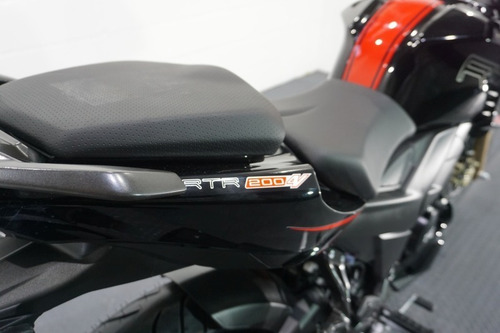 Imagen 5 de 22 de Tvs Rtr 200 Moto Con Abs Carburada 2023 No Ns
