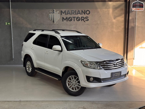 Toyota Hilux SW4 2.7 SR 4X2 16V FLEX 4P AUTOMÁTICO
