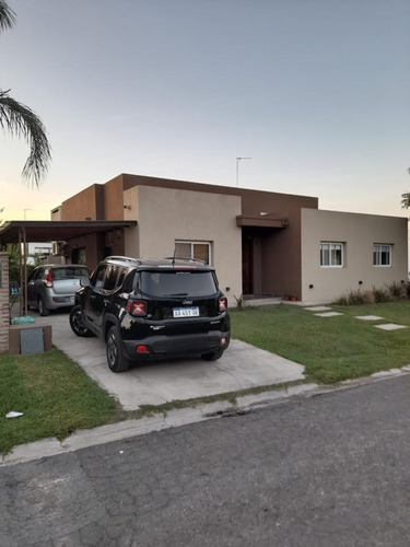 Casa En Venta En La Cuesta - Pilar 