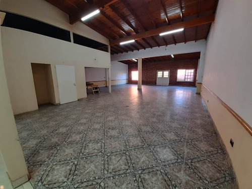 Imagen 4 de 14 de Local En Venta En Ituzaingo Norte