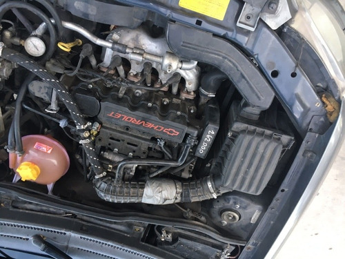 Imagen 14 de 17 de Chevrolet Corsa Classic