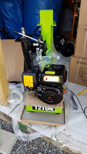 M1031 Trozador Partidor Astillador Hidráulico 12t Combustion