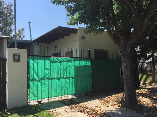 Imagen 1 de 7 de Departamento Ph, Calle Vallier Uf 6 (a Una Cuadra De Av. San Martín), Belén De Escobar