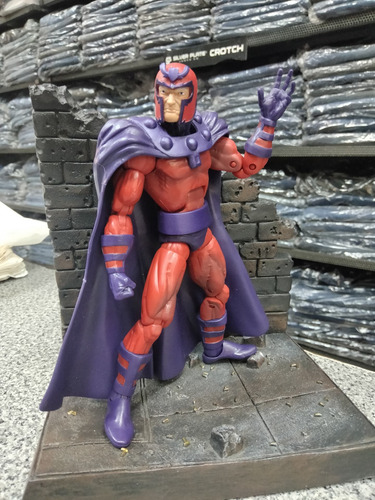 Marvel Legends, Magneto, Jubilee Wave!! (Usado)
