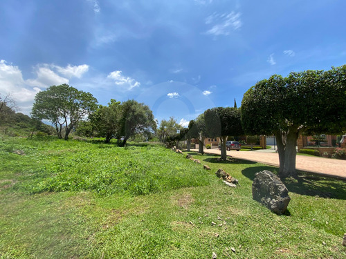 Terreno Residencial En Venta En Fraccionamiento La Herradura