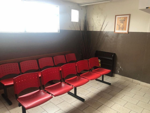 Imagen 19 de 30 de Centro Médico En Venta De Excelente Ubicación En Banfield Este