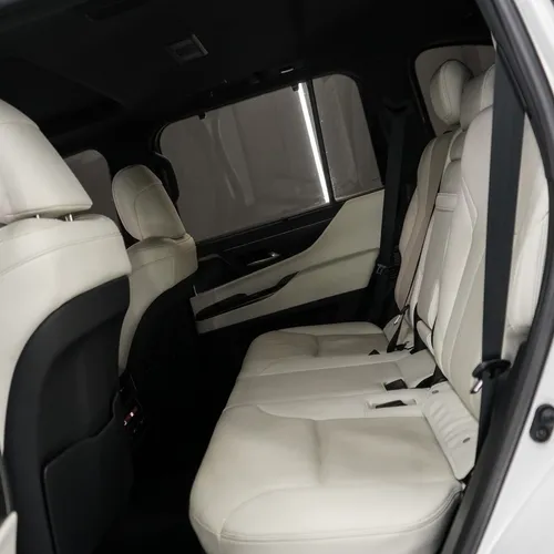 Lexus Lx600 Luxury (blindaje 2+)