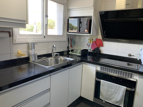 Imagen 8 de 17 de Venta Apartamento 2 Dorms 2 Baños Azotea Parrillero 2 Garajes Malvín