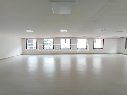Oficina En Arriendo En Chicó Norte Ii