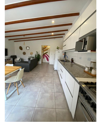 Oportunidad. Casa En Venta Barrio Estación Del Carmen R 45