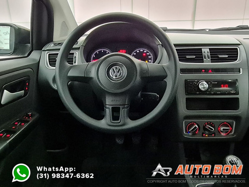 Imagem 10 de 15 de Volkswagen Fox 1.0 Flex 8v Sem Detalhe!
