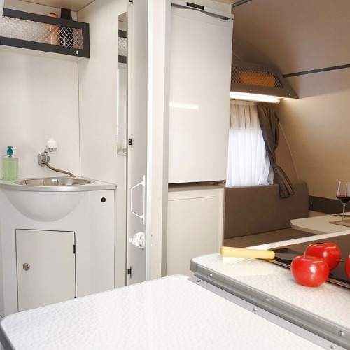 Imagen 4 de 17 de Casa Rodante Para 4 Personas. Línea Caretta Uncle , Basoglu