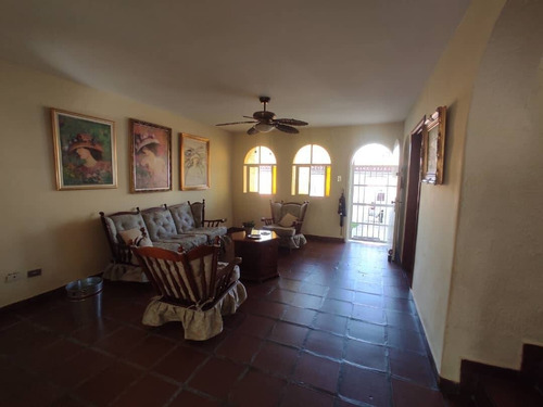 Imagen 19 de 24 de Remax Infinity Vende Hermosa Casa Quinta En Prebo 135268 Frances Mijares 04144990396
