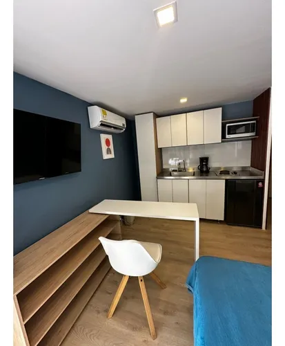 Venta De Apartaestudio En Los Conquistadores, Medellin
