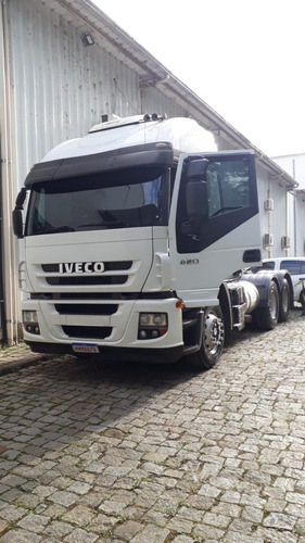 (6) Caminhão Iveco 420 - 6x2  2010 