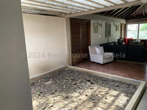 Casas En Venta Mls #25-1271