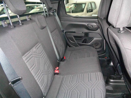 Imagem 13 de 14 de Fiat Strada 1.3 Freedon Cd