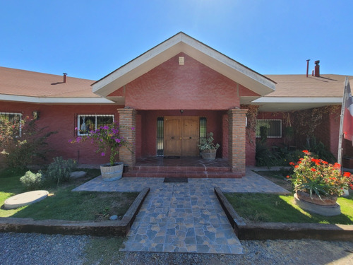 Casa En Parcela, Condominio Los Jardines. Melipilla