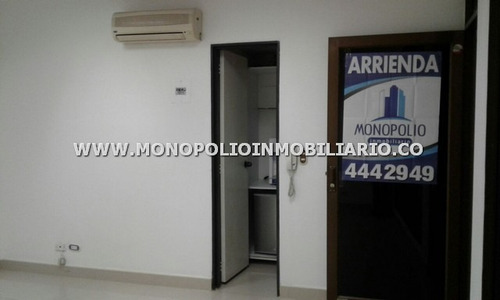 Imagen 3 de 10 de Oficina Arrendamiento - El Poblado Manila Cod: 13135