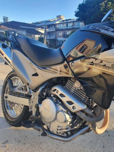 Honda Nx 400 Falcon 2013 22.000 Km