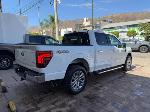 Ford Lobo Lariat