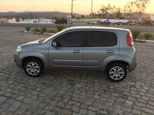 Imagem 7 de 14 de Fiat Uno 2015 1.0 Vivace Flex 5p