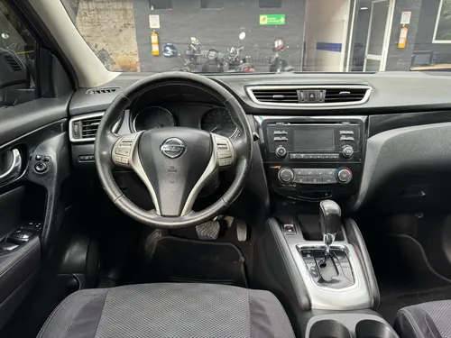 Nissan Qashqai 2.0 Advance 2015