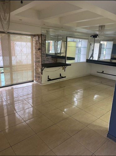 Excelente Casa Comercial, Mejor Ubicación Imposible