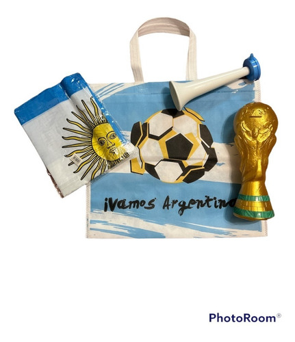 Kit Mundial Argentina C/ Bolsa Bandera Copa Corneta Cotillon