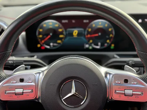 Mercedes-Benz Clase CLA 1.6 Urban