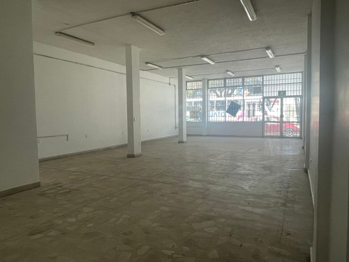 Local Con Departamento En Venta En Las Reynas Irapuato,gto.