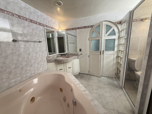 Hermosa Casa Nueva En Cerrada En Tecamachalco