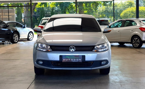 Imagem 6 de 11 de Vw Jetta Confortline 2.0 Flex Automático 2012