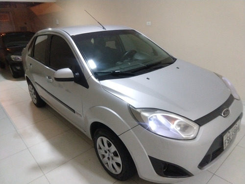 Ford Fiesta Sedan 1.6 Rocam Se Flex 4p 2014