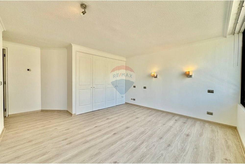 Excelente Departamento Con Vista Despejada 4d + 3b