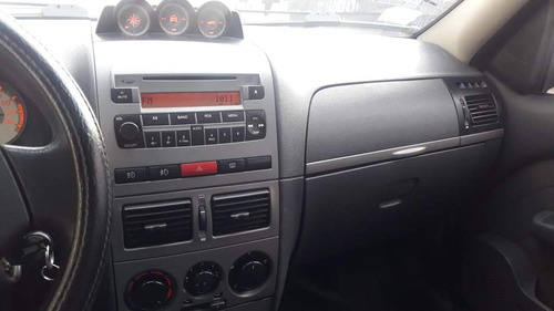 Fiat Palio 1.8 Adventure Alarma