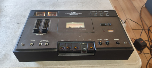 Deck Casetera Simple Akai Cs-34d 220 Japan Enciende Areparar (Usado)