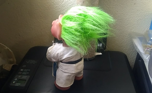 1985 Dam Denmark Norfin Troll Green Hair Karate Kidd 26 Cms (Usado)