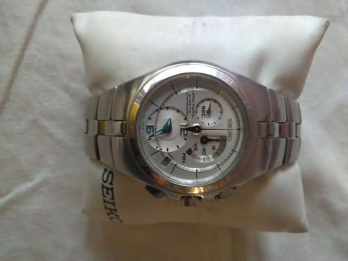 Reloj Seiko Arctura Kinetic (Usado)