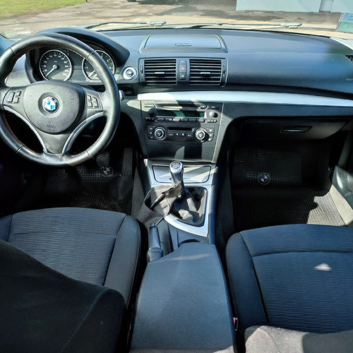 Imagen 10 de 11 de Bmw Serie 1 2008 2.0 120i Active 156cv