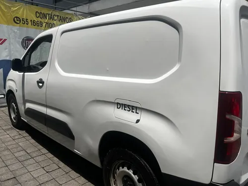Peugeot Partner 2021