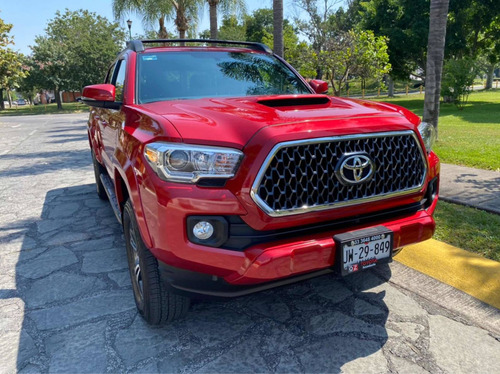 Imagen 4 de 14 de Toyota Tacoma 2019 3.5 Edición Especial 4x4 At