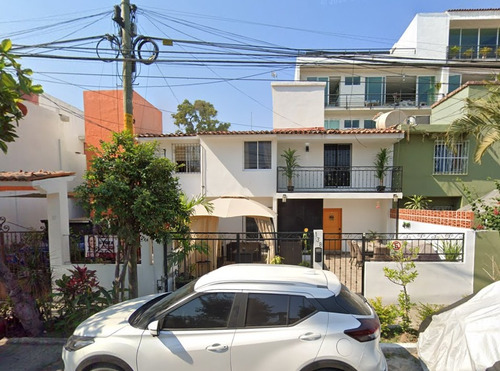 Preciosa Y Amplia Casa, Súper Ubicación En Puerto Vallarta ¡¡¡vive A Unos Pasos De La Playa!!! -no Créditos- Jagr