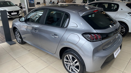 Imagen 8 de 25 de Peugeot 208 Allure Pack 1.6 Am24