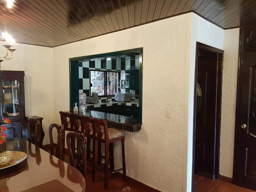 Imagen 6 de 19 de Santa María Cómoda Casa Amplia En Privada Con Portón Eléctrico, Jardín, Garaje