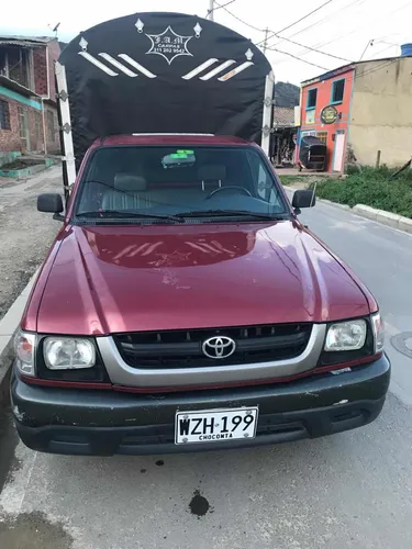 Toyota Hilux 2.4l 4x2